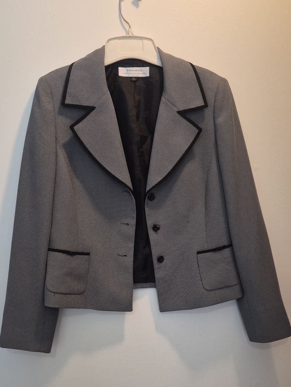 Tahari Gray Blazer with Black Trim Accents
